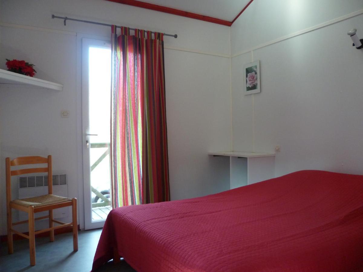 La Ferme Du Duzou Villa Saint-Cyprien-sur-Dourdou Kültér fotó
